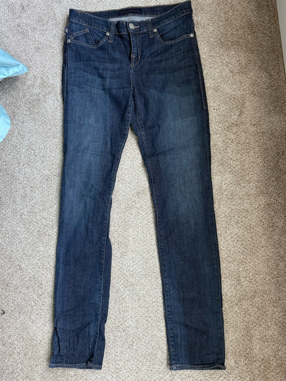 Rock & Republic Berlin Women's Studded Back-Pocket Straight Leg Jeans size 8 - Picture 3 of 4